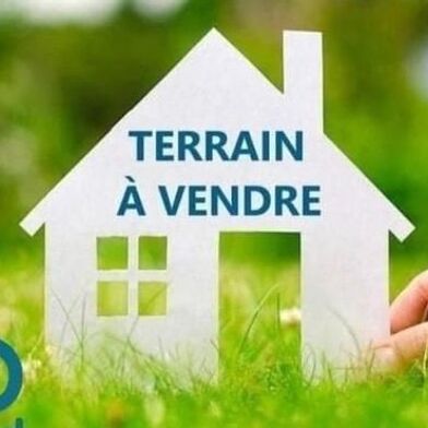 Terrain  85500 €