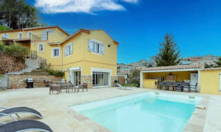 Maison 6 Pièces 180 m² à vendre à Cadolive (13950)