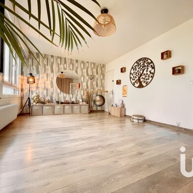 Appartement 4 pièces 217000 €