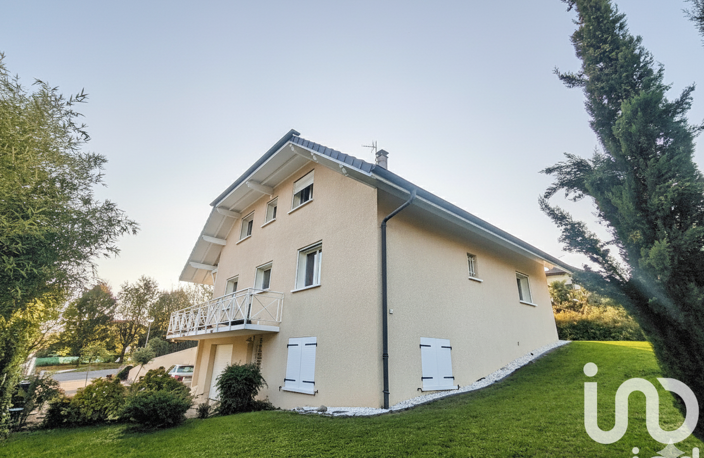 Vente Maison/villa 7 pièces — photo 2