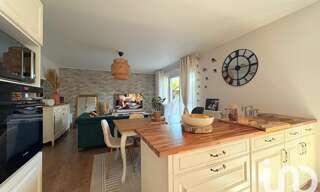 Appartement 3 Pièces 67 m² à vendre à Combs-la-Ville (77380)