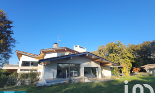 Maison 9 Pièces 280 m² à vendre à Mazerolles (40090)