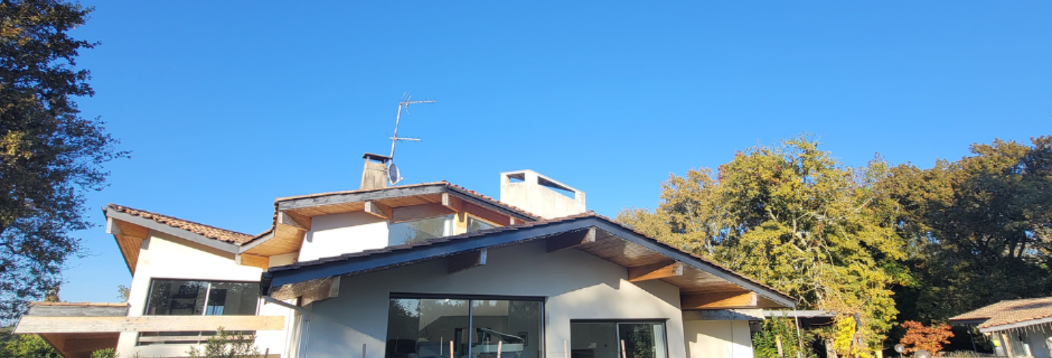 Maison 9 Pièces 280 m² à vendre à Mazerolles (40090)