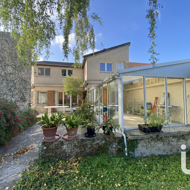 Maison 8 pièces 530000 €