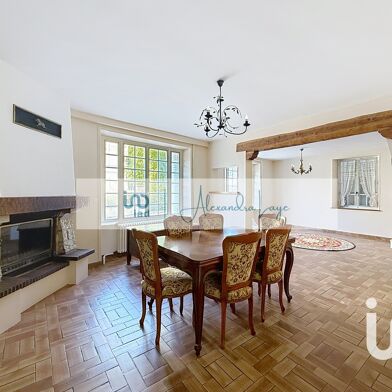 Maison 7 pièces 354000 €