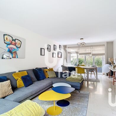 Maison 7 pièces 990000 €