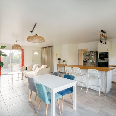 Maison 5 pièces 349990 €