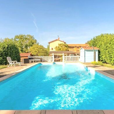 Maison 6 pièces 450000 €