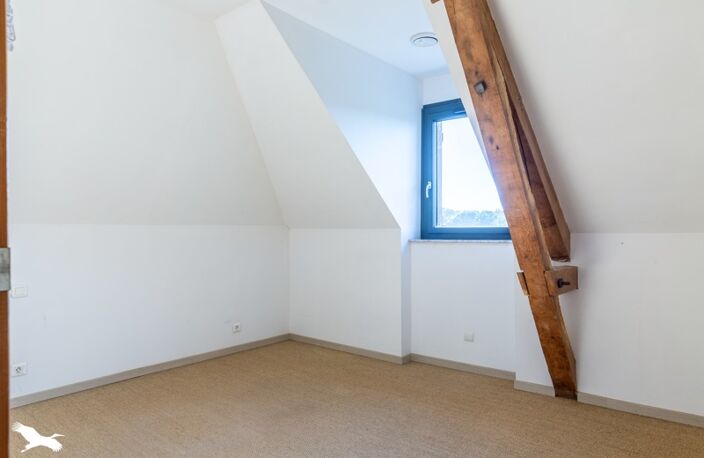 Maison en pierre de 4 pièces principales — photo 3