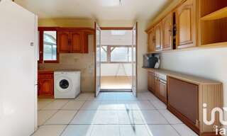 Maison 9 Pièces 138 m² à vendre à Oussoy-en-Gâtinais (45290)