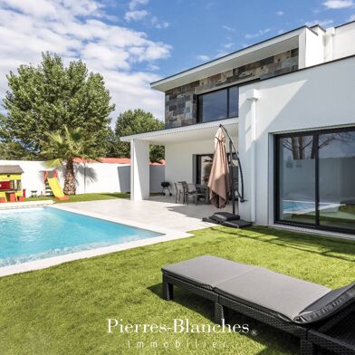 Maison 5 pièces 899000 €
