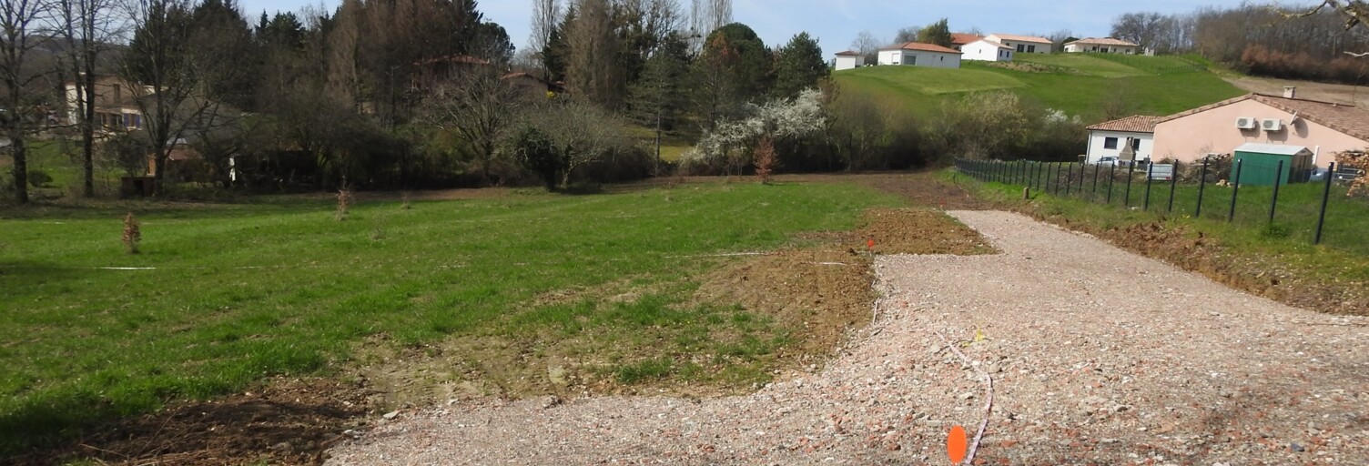 Terrain  2517 m² à vendre à La Salvetat-Belmontet (82230)