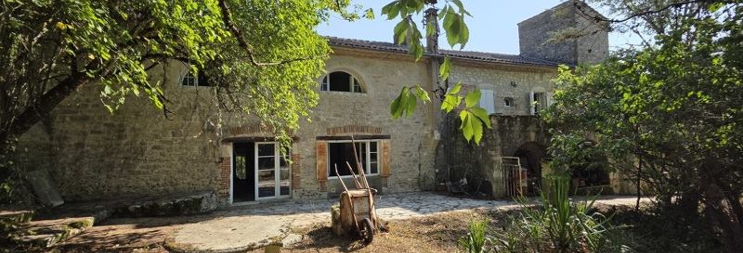 Maison 9 Pièces 262 m² à vendre à Lamagdelaine (46090)