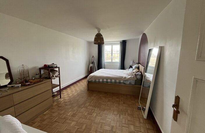 Maison en pierre de 8 pièces principales — photo 4