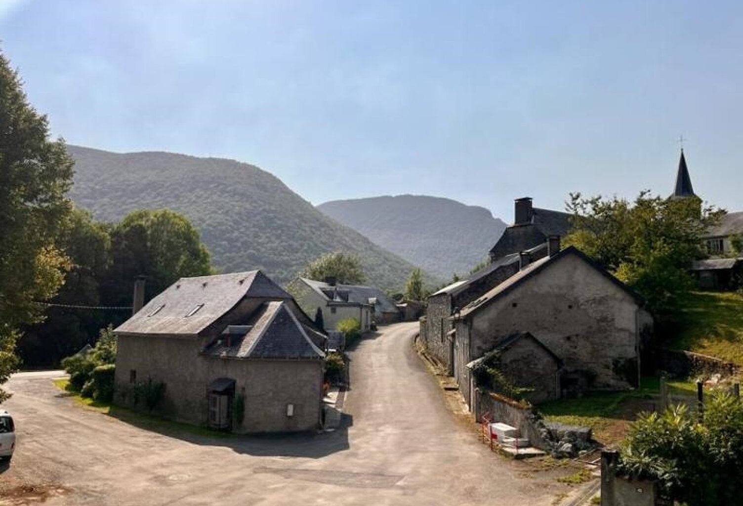 Ferme (tte) de 4 pièces principales — photo 1