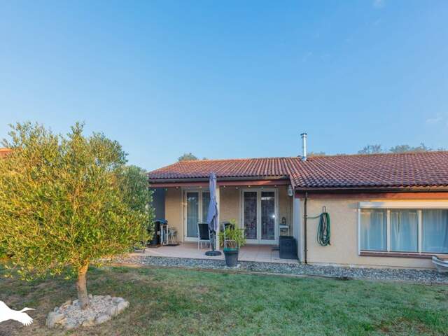 Villa de 5 pièces principales — photo du bien