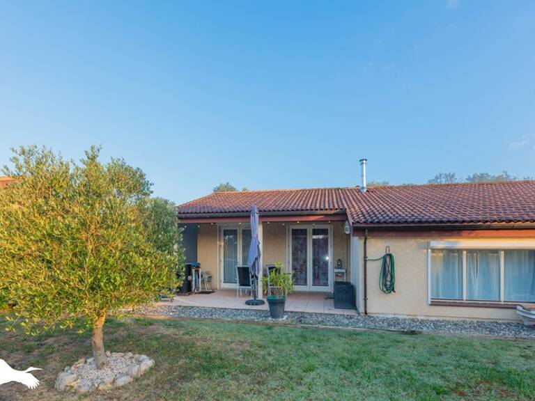Villa de 5 pièces principales — photo 1