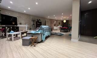 Immeuble   m² à vendre à La Rochefoucauld-en-Angoumois (16110)