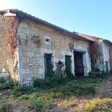 Maison 3 pièces 77420 €