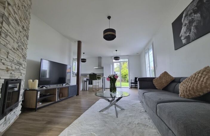 Vente maison 4 pièces 85 m² Bouaye (44830) — photo 2