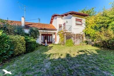 Maison 5 pièces 989000 €