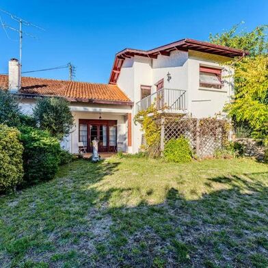 Maison 5 pièces 1042000 €