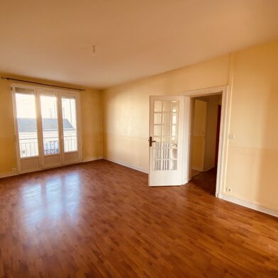 Appartement 3 pièces 995 €