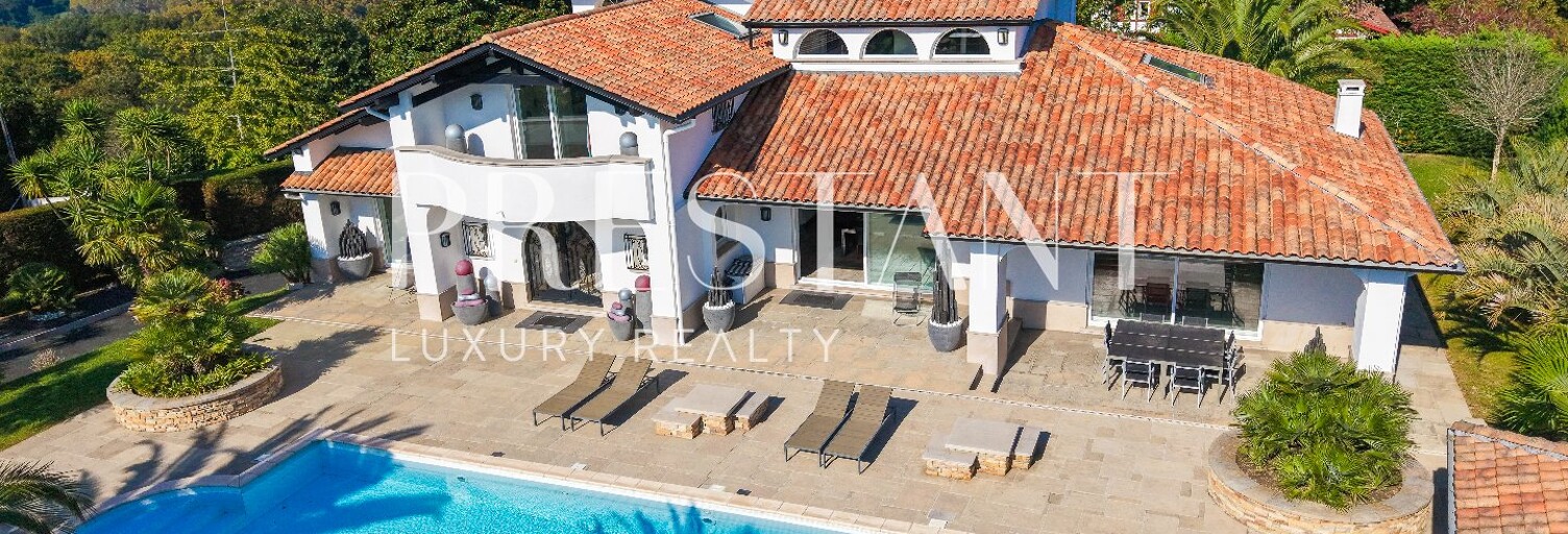 Maison 9 Pièces 294 m² à vendre à Urrugne (64122)