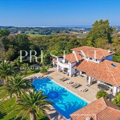 Maison 9 pièces 2380000 €