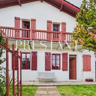 Maison 5 pièces 1380000 €