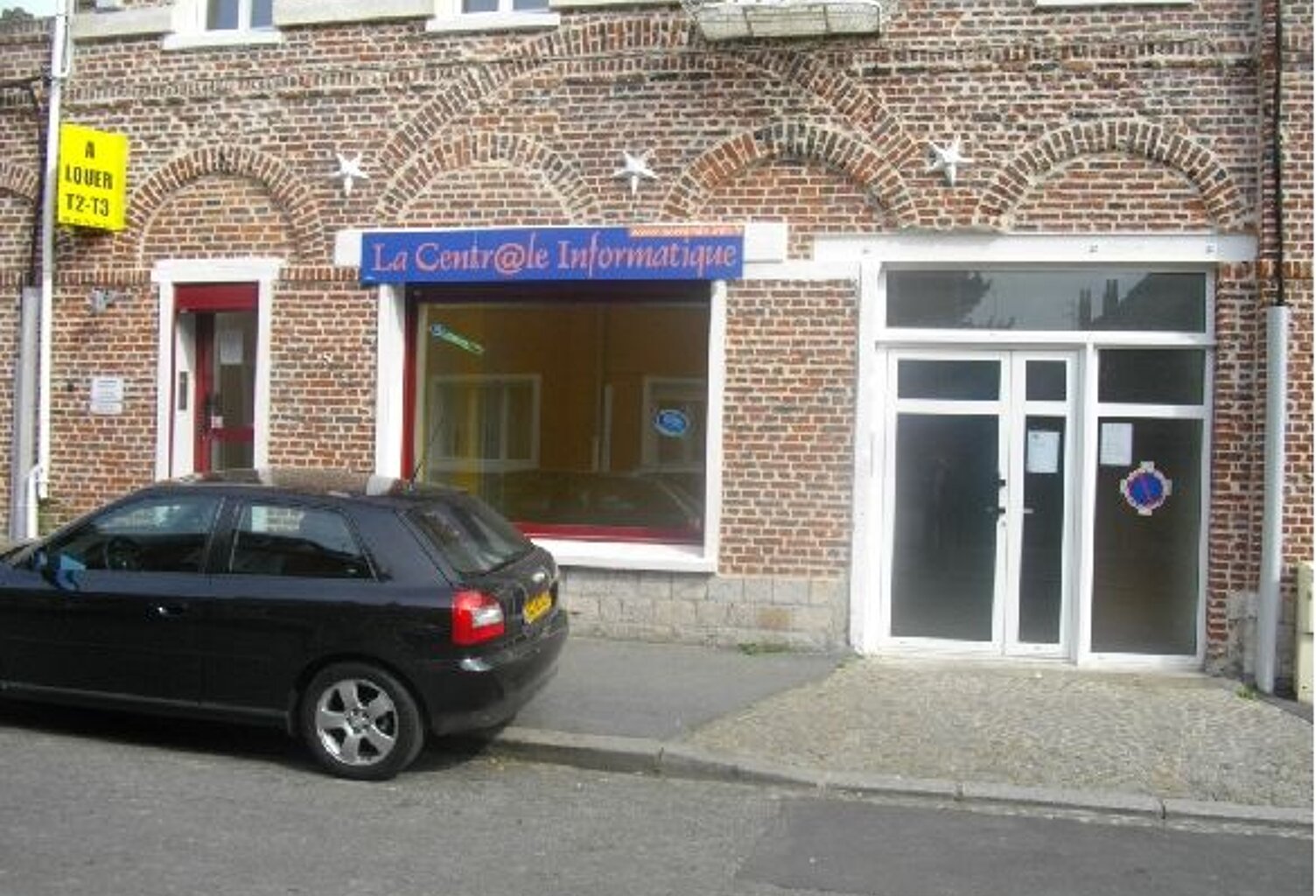 Location locaux commerciaux à Cambrai — photo 1