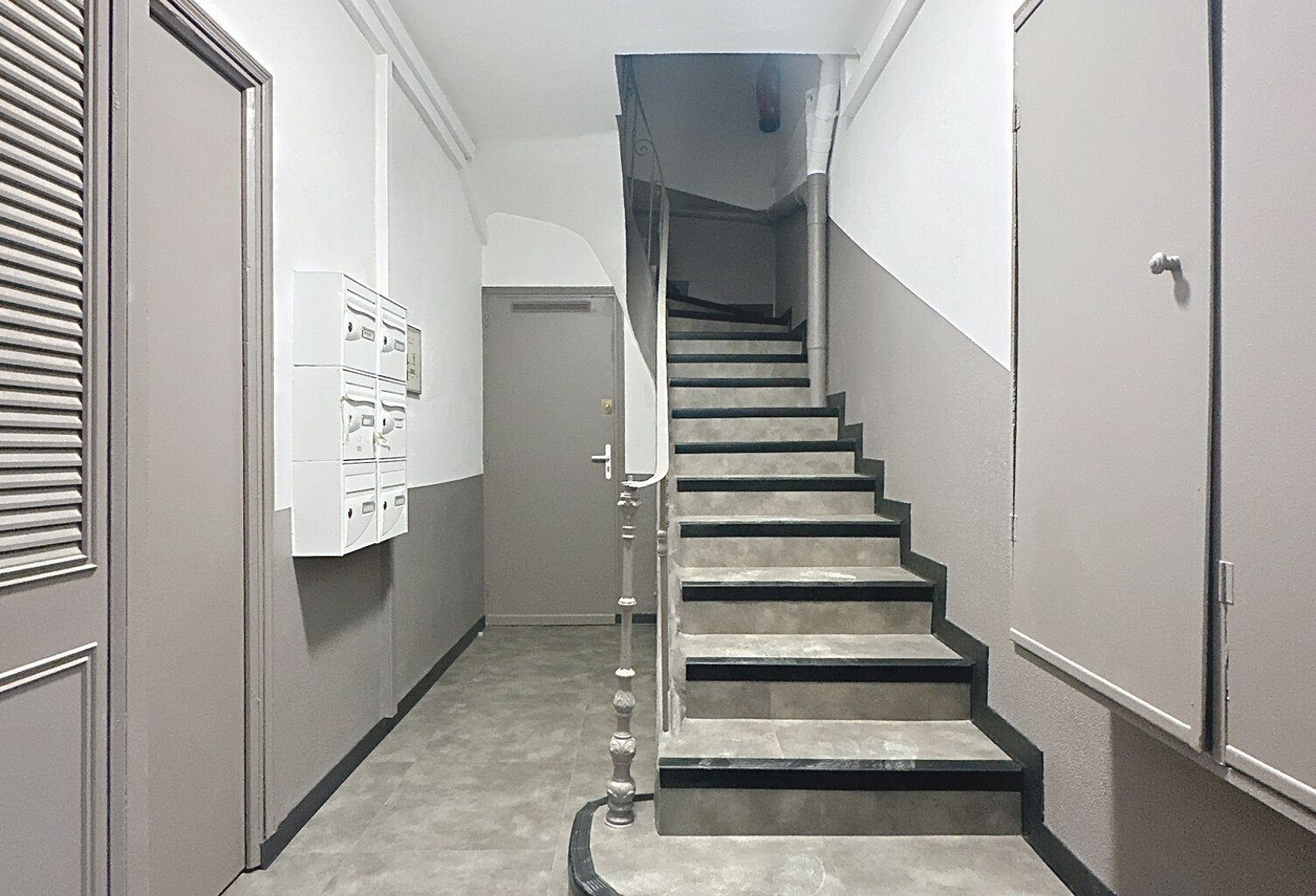APPARTEMENT DUPLEX T2 - CAGNES SUR MER - CENTRE VILLE — photo 1