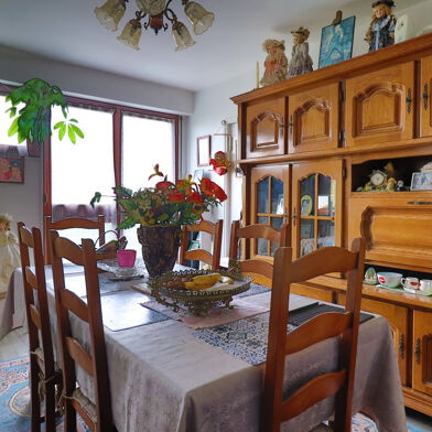 Appartement 4 pièces 104500 €