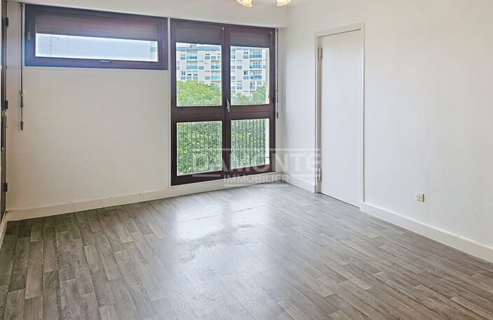 Appartement 3 pièces   71,38 m2  carrez  Proche commodités — photo 2