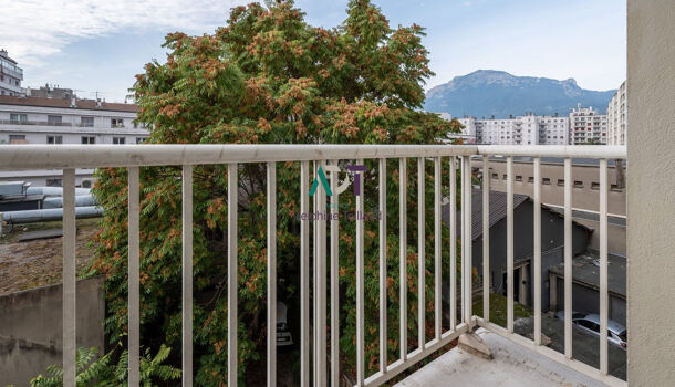 Appartement 3 pièces  à vendre Grenoble 38000