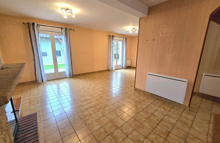 Guemene Penfao - 3 chs poss 4 - Garage - 742 m² T — photo 3