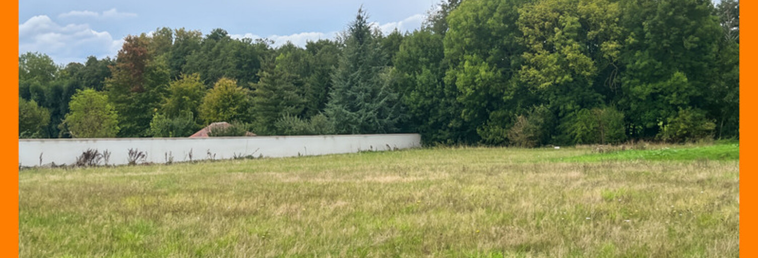 Terrain  1458 m² à vendre à Verneuil d'Avre et d'Iton (27130)