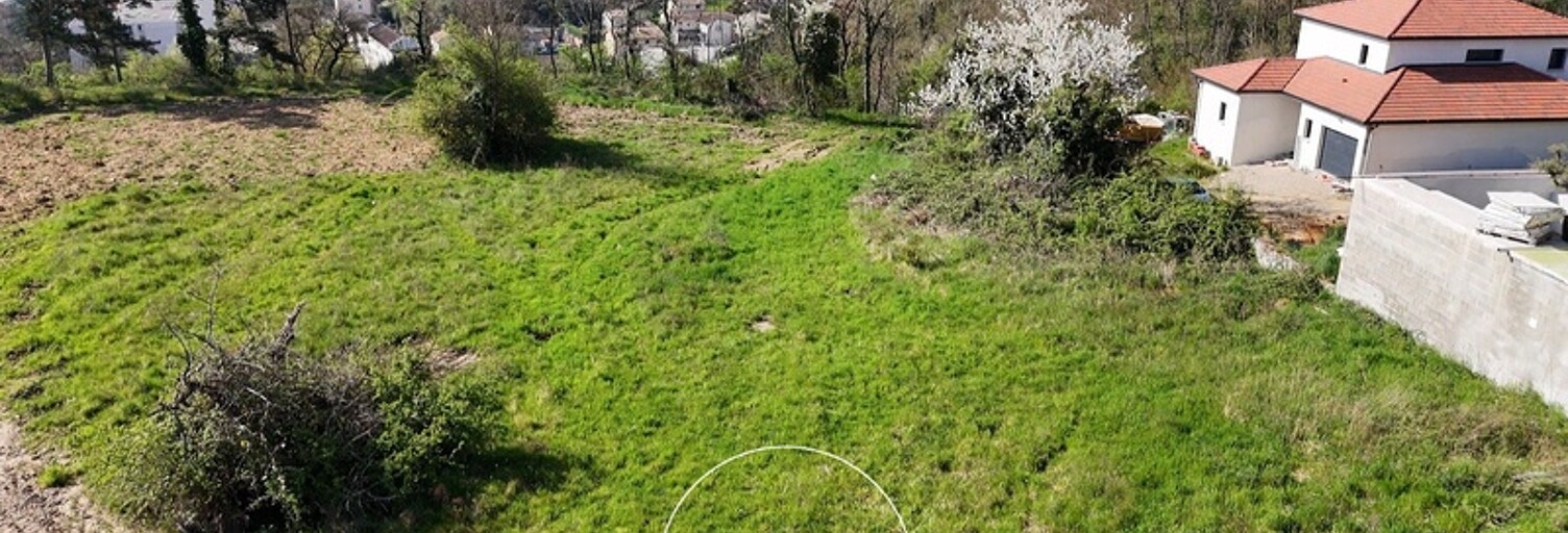 Terrain  2393 m² à vendre à Pont-Évêque (38780)