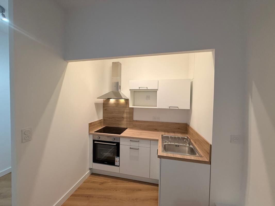 Appartement  T3 à louer Marcillac-Vallon 12330