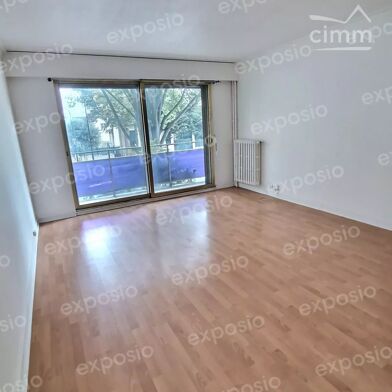 Appartement 1 pièces 856 €