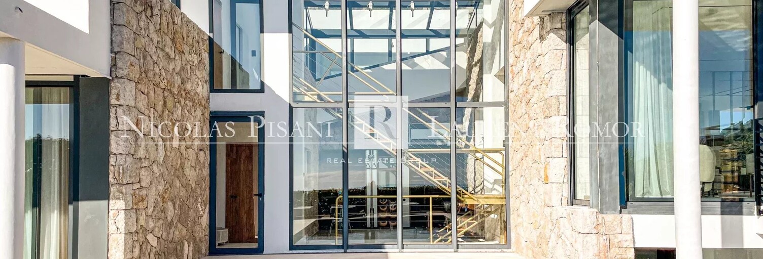 Maison 5 Pièces 230 m² à vendre à Èze (06360)