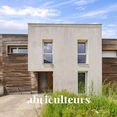 Maison 5 pièces 290000 €