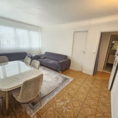 Appartement 4 pièces 124000 €