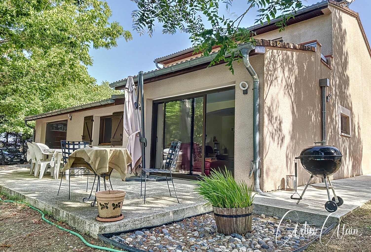 Belle maison familiale 140 m² avec piscine et grand terrain plus de 3400m² — photo 1