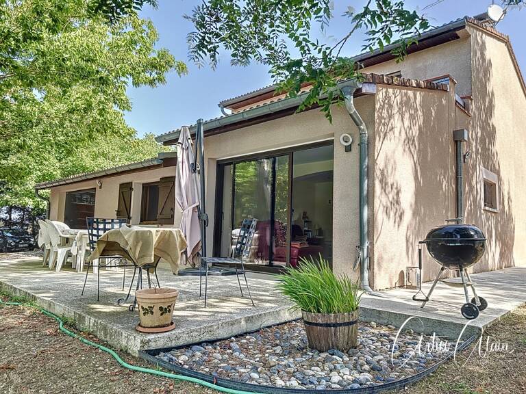 Belle maison familiale 140 m² avec piscine et grand terrain plus de 3400m² — photo 1