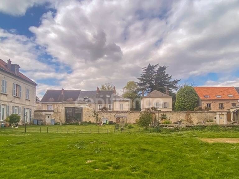 Dpt Essonne (91), à vendre ANGERVILLE propriété composé de 2 maisons (plus de 600 m² habitable) sur terrain de 29700 m² — photo 1