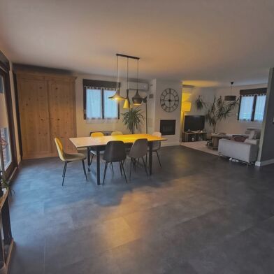 Maison 7 pièces 335000 €