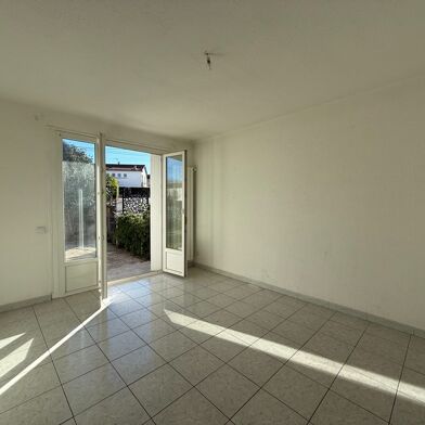 Appartement 4 pièces 121900 €