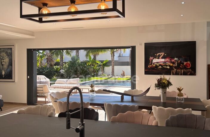 GRAU D'AGDE(34) A VENDRE VILLA CONTEMPORAINE P6, PRESTATIONS HAUT DE GAMME, PROCHE MER, SECTEUR CALME — photo 4