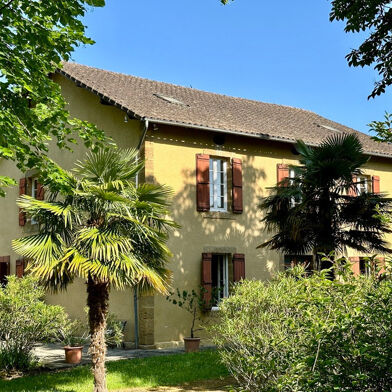 Maison 12 pièces 260000 €